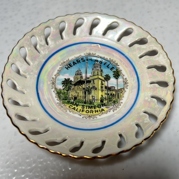 Vintage 70's Hearst Castle Pedestal Tea Cup & Saucer Set Gold Trim Made Japan - Picture 6 of 10